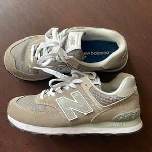 New Balance 574 Classic Grey Size 8 Shoes